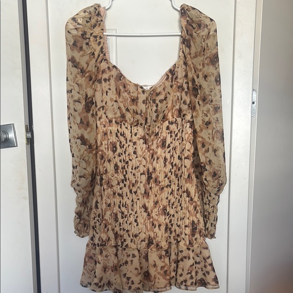 ACOA Smocked Long Sleeve Floral Dress - Picture 2 of 3